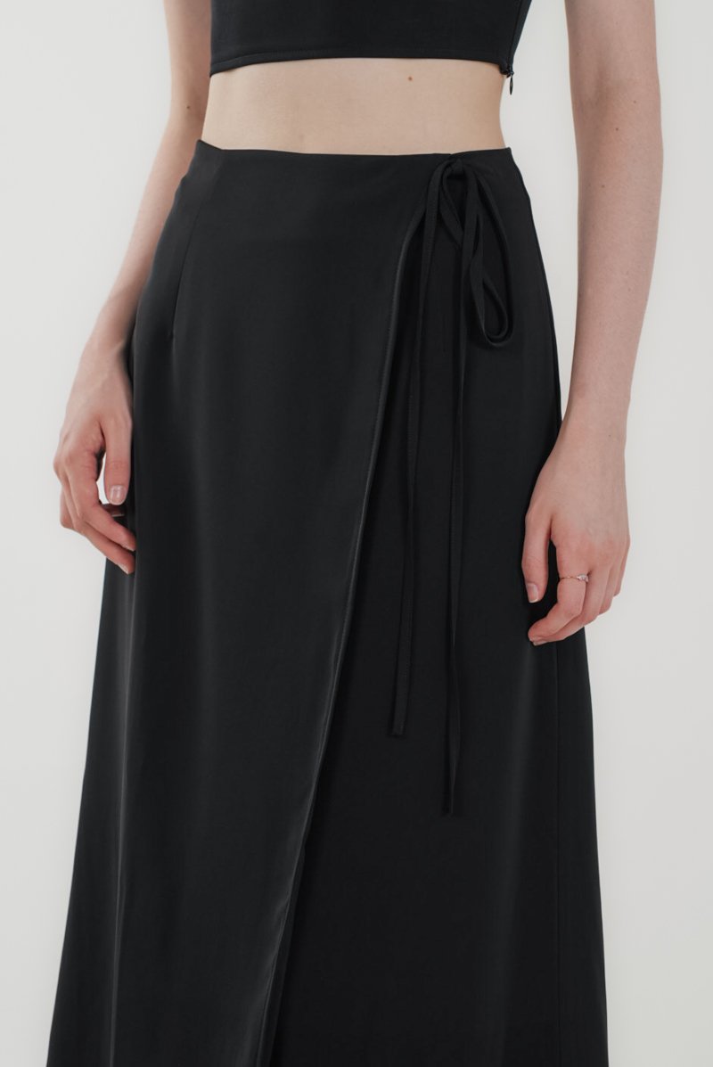 Irina Skirt in Black | Blair Wears