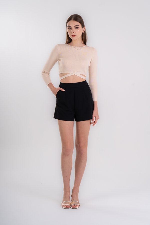 Louise Shorts in Black
