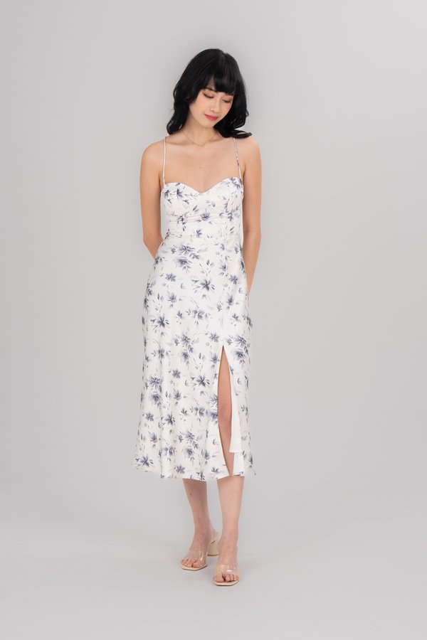 Priska Dress in Dark Blue Floral