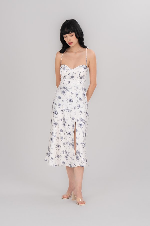 Priska Dress in Dark Blue Floral