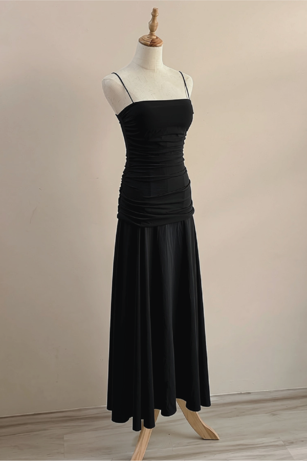[PRE-ORDER] Laura Dress in Black