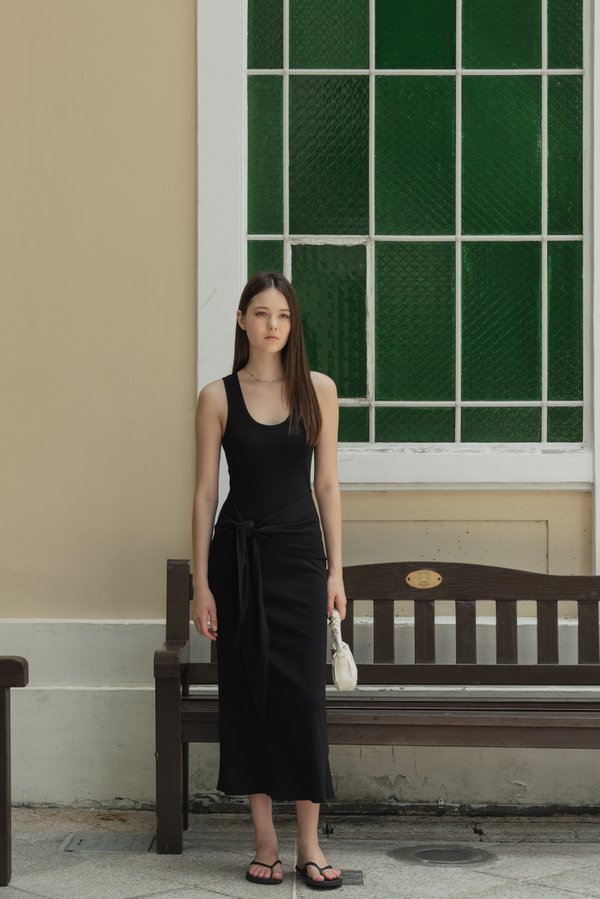 Clarisse Dress in Soft Black