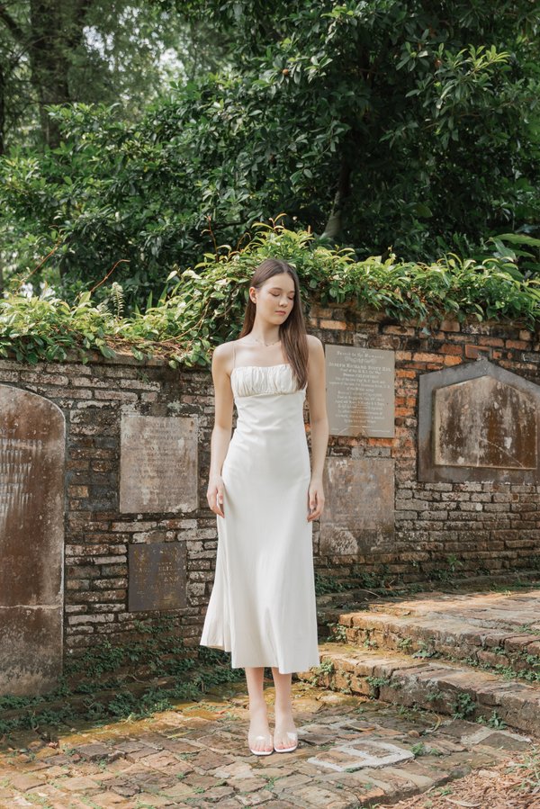 Natalie Dress in Oat Milk
